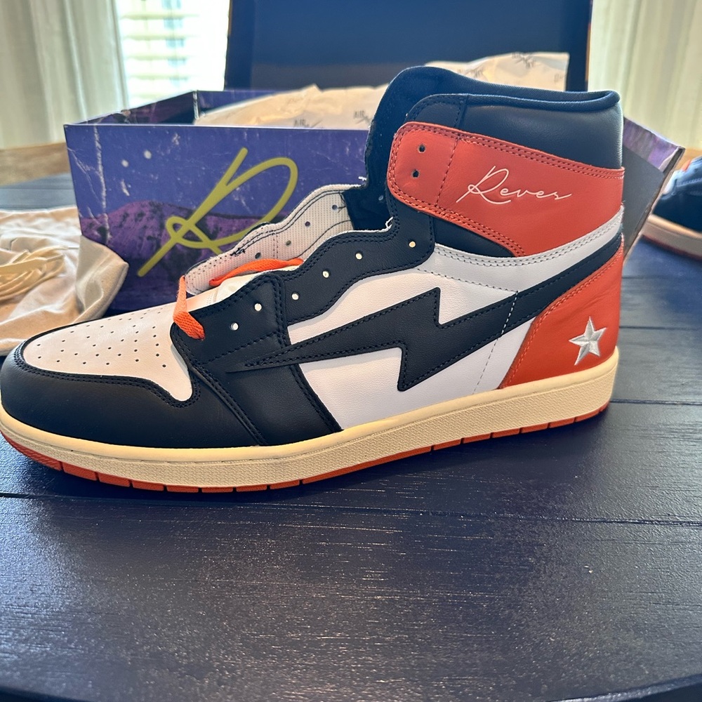 Reeves Paris /AIR KIY